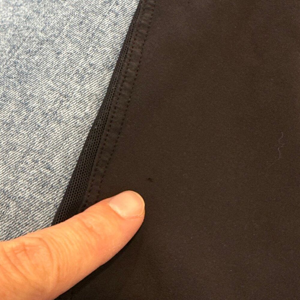 Lululemon Pace Breaker Linerless Shorts size small - Picture 5 of 5